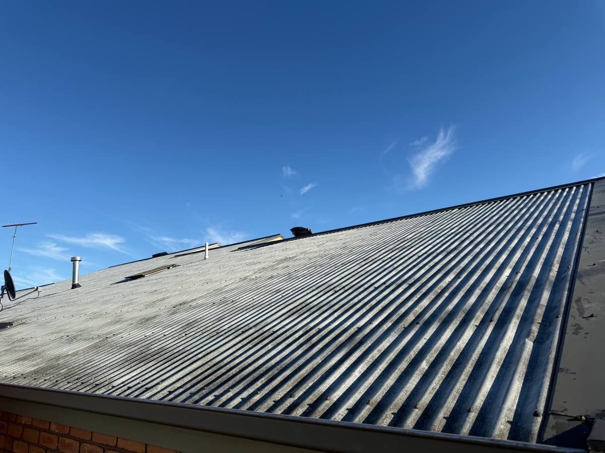 New quad gutter and downpipe Geelong – Skyways Roofing
