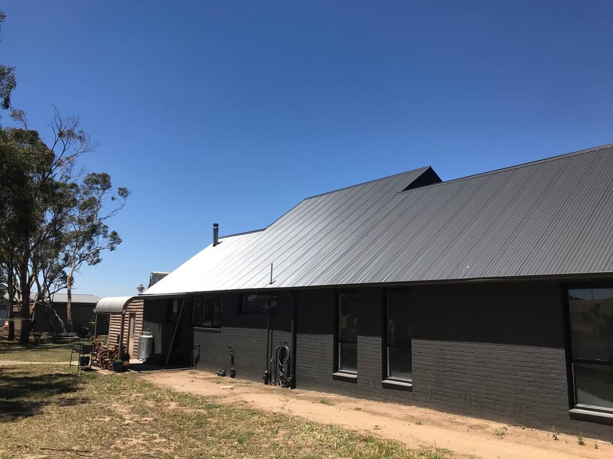 Metal roof replacement rural property Geelong region – Skyways Roofing